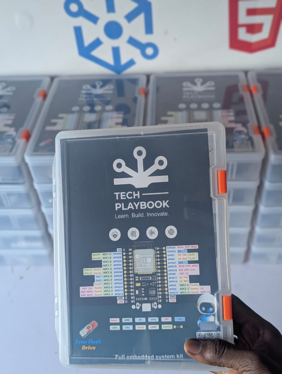 ESP32 IoT Learning Kit — view 1